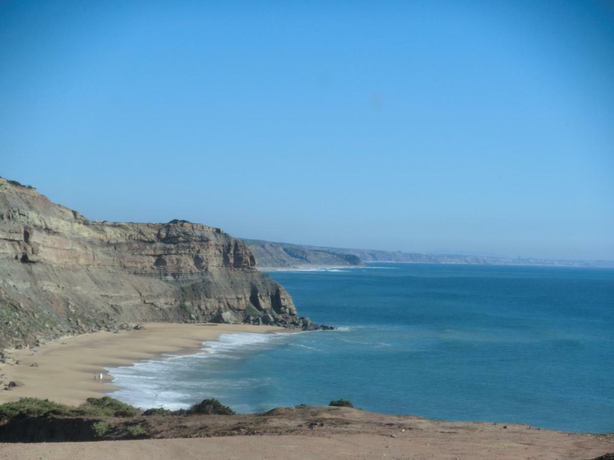 Townhous Praia Da Areia Branca Praia da Lourinha Bagian luar foto